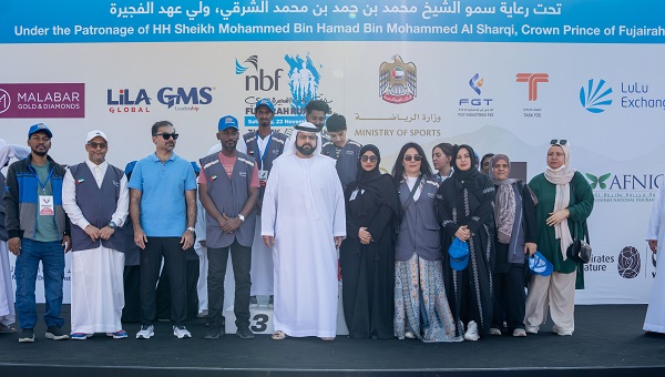 بالفيديو والصور.. محمد الشرقي يتوّج الفائزين في سباق الفجيرة الوطني