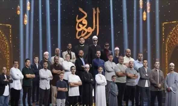 برنامج "دولة التلاوة" يثير اهتمامًا واسعًا وجدلاً حول إسناد تقديمه لمذيعة