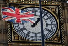 بريطانيا ترفع العقوبات عن الرئيس السوري ووزير داخليته...