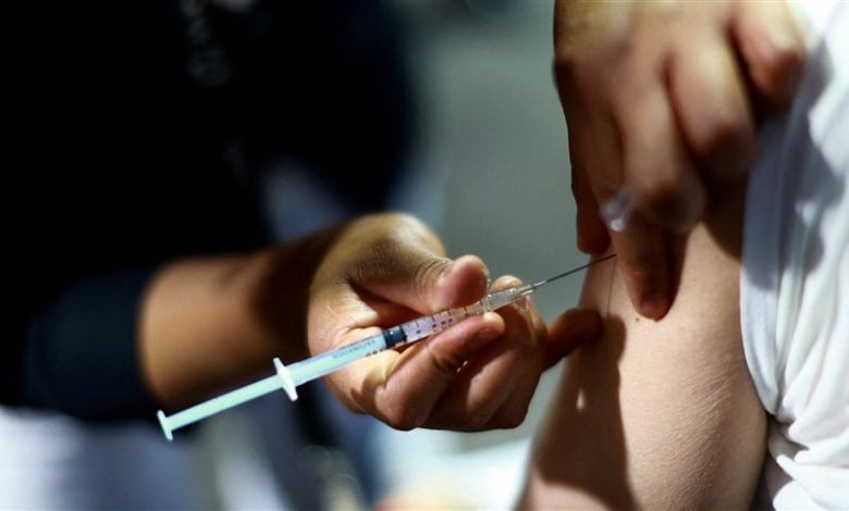 بعد الشكيك فيها..أمريكا: اللقاحات ضد كورونا وراء وفاة 10 أطفال
