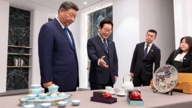 بعد تقديم هاتفين هدية.. الرئيس الصيني يمزح بشأن التجسس على نظيره الكوري