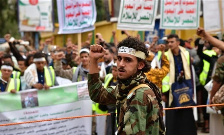 بعد خسائرها في لبنان وسوريا..طهران ترسخ نفوذها في اليمن