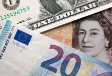 تراجع الجنيه الإسترليني أمام الدولار واليورو