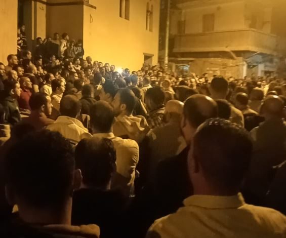 توفوا إثر انقلاب سيارتهم على الطريق.. تشييع جثامين 5 أشخاص من أسرة واحدة برشيد