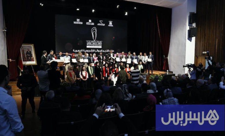 جائزة "أستاذ السنة" تكرم الإبداع