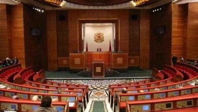 جدل متصاعد في المغرب حول ضريبة الثروة ومخاوف من هجرة رجال الأعمال