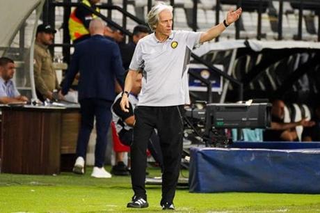 جيسوس يطلب أول صفقة شتوية من النصر