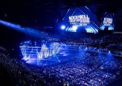 حفل قاعة مشاهير روك آند رول يفتتح بتكريم سلاي ستون