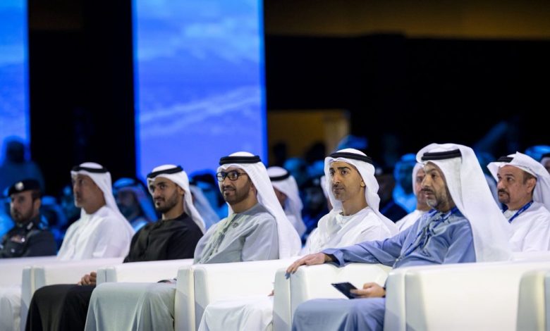 حمدان بن محمد بن زايد يشهد افتتاح فعاليات النسخة الأولى من "أسبوع أبوظبي للأنظمة ذاتية الحركة"