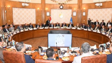 رئيس جامعة أسيوط: نُعزز دور الأنشطة الطلابية لرفع الوعي لبناء الإنسان