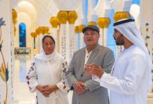 رئيس وزراء توفالو يزور جامع الشيخ زايد الكبير في أبوظبي