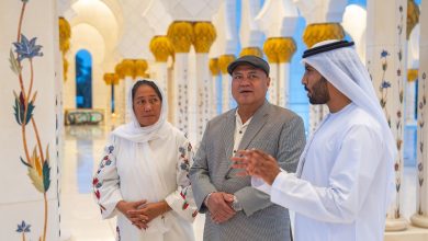 رئيس وزراء توفالو يزور جامع الشيخ زايد الكبير في أبوظبي