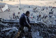 رغم إعلان وقف إطلاق النار.. "إسرائيل" تواصل الإبادة الجماعية في غزة