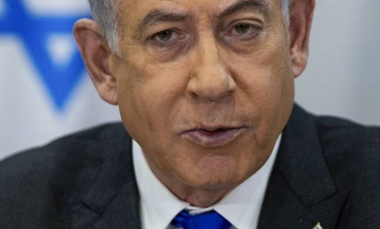 زوبعة ردود في "إسرائيل" بعد طلب نتنياهو "العفو"