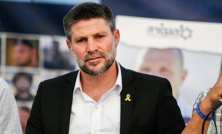 سموتريتش يهاجم نتنياهو: نقل مقاتلي حماس من المنطقة الصفراء "حماقة أمنية وأخلاقية"