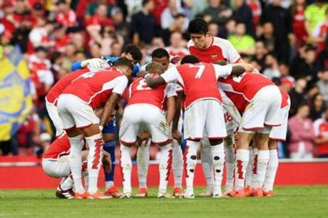 سندرلاند ينهي سلسلة انتصارات أرسنال بالدوري الإنجليزي بتعادل في الوقت القاتل