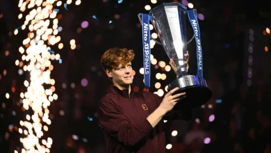 سينر يهزم ألكاراس ويحتفظ باللقب