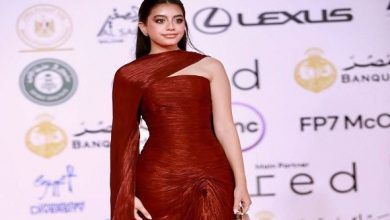 صيحة الكمّ الكاب تعود بقوّة وأناقة النجمات تؤكّد حضورها هذا الموسم