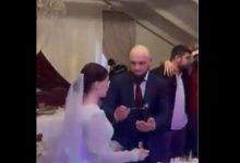 عروس تنفعل على عريسها بسبب "كعكة الزفاف".. فيديو يشعل السوشيال ميديا