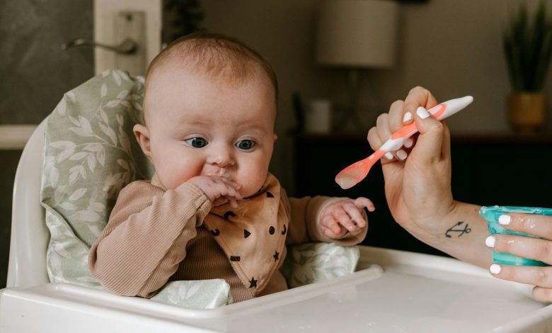 علامات الحساسية الغذائية لدى الرضع وكيفية الوقاية منها