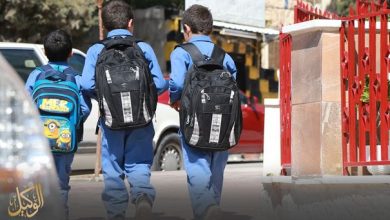 على هؤلاء الطلاب التزام منازلهم...