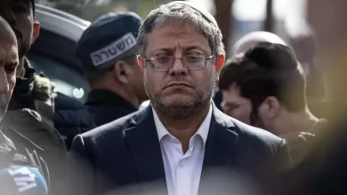 في مقطع مصوّر جديد.. بن غفير يتفاخر بتعذيب الأسرى الفلسطينيين ويدعو إلى إعدامهم