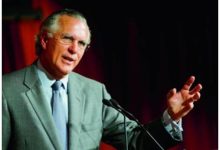 فيشر أميركا قد تلحق بإيطاليا واليونان في أزمة الديون والصين تؤكد عدم استطاعتها إنقاذ أوروبا باحتياطياتها