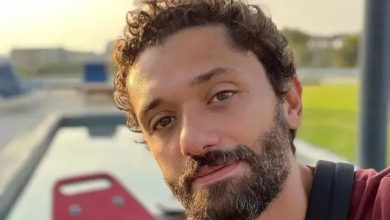 كريم محمود عبد العزيز يقدم الأغنية الدعائية لفيلم طلقني بمشاركة أحمد سعد