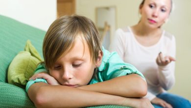 لماذا يصبح الطفل الأكبر متسلّطاً عند قدوم المولود الجديد للعائلة؟