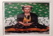 لوحة فريدا كاهلو الذاتية تحقق أغلى بيع لفنانة في المزاد بـ54.7 مليون دولار