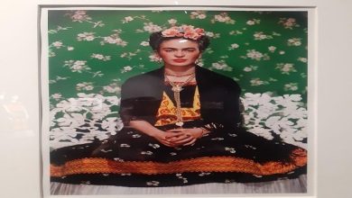 لوحة فريدا كاهلو الذاتية تحقق أغلى بيع لفنانة في المزاد بـ54.7 مليون دولار