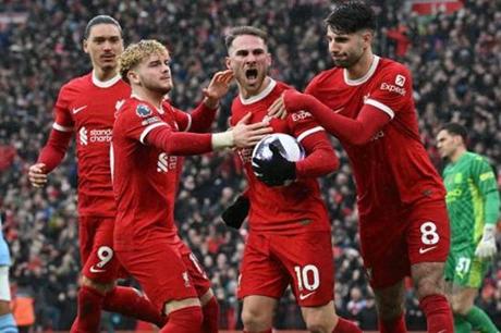 ليفربول أمام مُنافسة قوية في صَفقة صخرة نيوكاسل