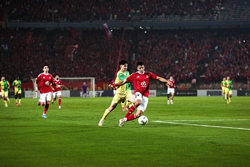 مدرب شبيبة القبائل: لم نتسم بالشراسة ضد الأهلي.. وتلقينا هزيمة سيئة