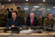 مقربون من كاتس يهاجمون زامير: عليه أن يعرف حدوده.. ونتنياهو نادم على تعيينه