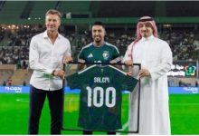 منتخب السعودية يُكرم سالم الدوسري