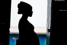 منظمات المرأة في الدول العربية على حافة الانهيار مع تفاقم خفض التمويل الإنساني.. تفاصيل