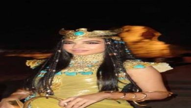 نجمات مصريات يجسّدن سحر الجمال الفرعوني في افتتاح المتحف المصري