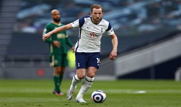 هاري كين يتألق مع بايرن ميونيخ ويربط الفوز بالكرة الذهبية بحصد الألقاب