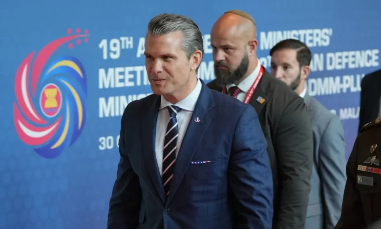 واشنطن وبكين تبحثان إقامة قنوات اتصال عسكرية مباشرة