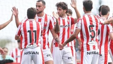 واقعة نادرة تحرم ناديًّا من ارتداء جميع قمصانه