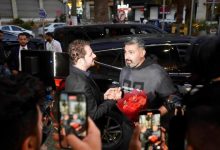 ياسر جلال يصل إلى الجزائر للمشاركة في مهرجان وهران الدولي للفيلم العربي