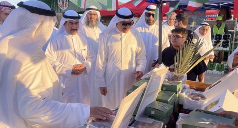 ‏محافظ الجهراء يفتتح سوق العبدلي الزراعي الموسمي دعماً للمنتج الوطني والأمن الغذائي