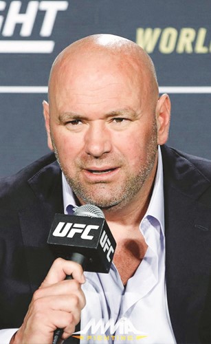 «أمسك بخناقي عندما اختلفنا على الأجر»