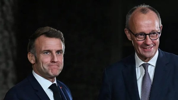 ماكرون و المستشار الألماني