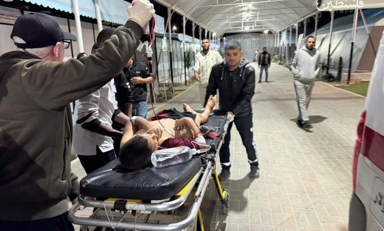 6 شهداء في قصف اسرائيلي يستهدف خيام النازحين بالمواصي خان يونس