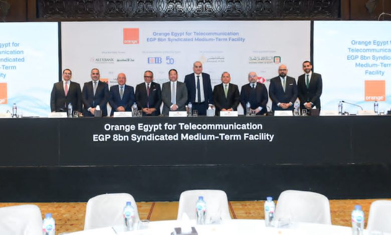 8 بنوك ترتب تمويلا مشتركا بقيمة 8 مليارات جنيه