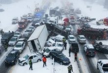 بسبب عاصفة ثلجية.. تصادم 45 مركبة على أحد الطرق السريعة بالولايات المتحدة