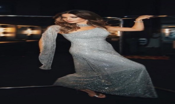 أجمل إطلالات نانسي عجرم المعدنية اللامعة في 2025