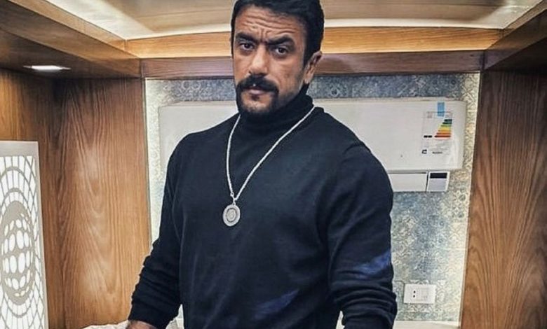 أحمد العوضي يتحدث عن علاقاته بزملائه وهذه حقيقة خلافه مع بيومي فؤاد!