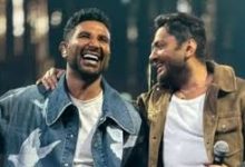 أحمد سعد يزور تامر حسني بعد خضوعه لعملية جراحية وهذا ما قاله ..